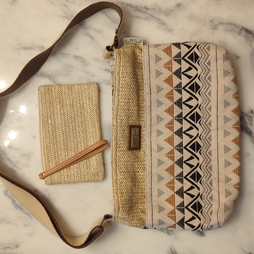 SUN & SAND CROSSBODY BAG and matching zip pouch
